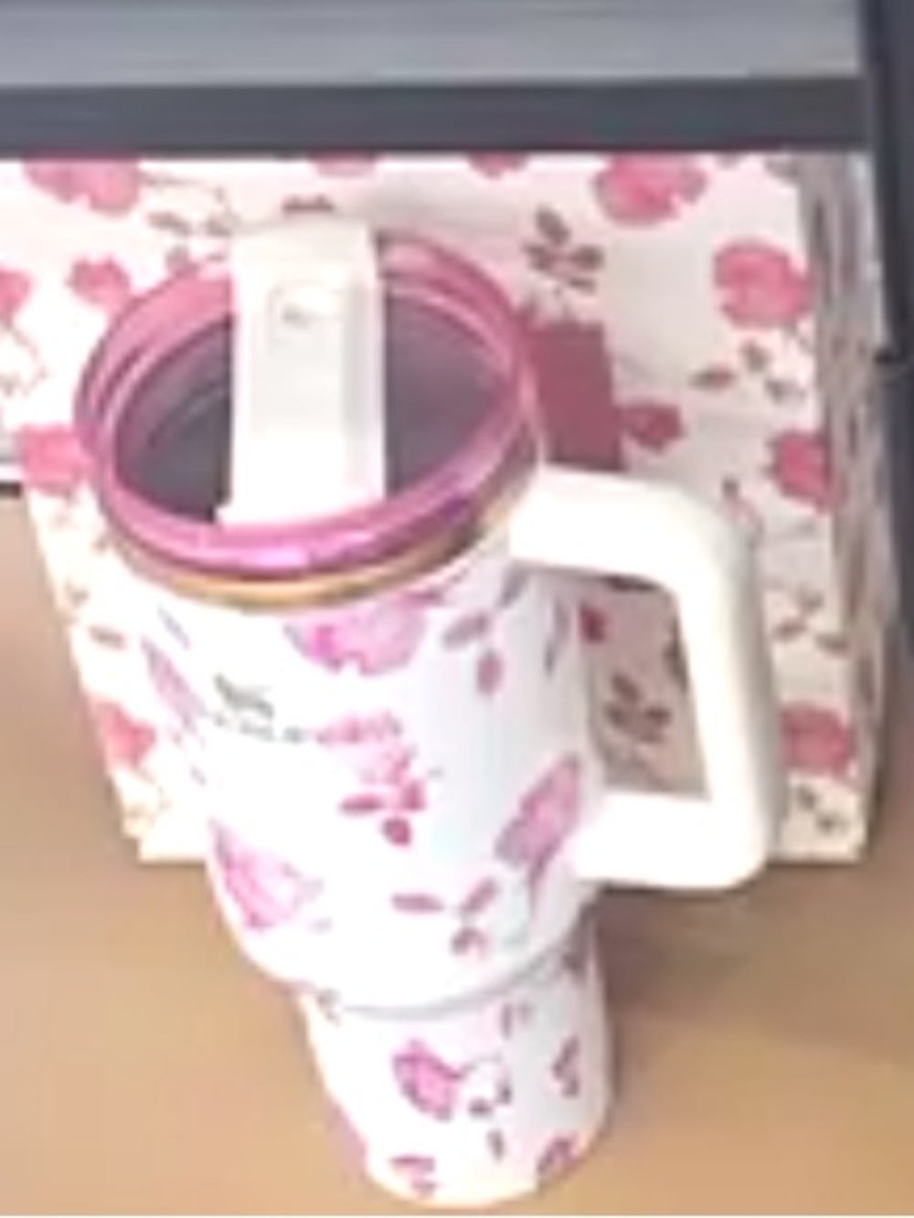 Stanley x Loveshackfancy “Ribbon Rosa” 🌹flower Viral Target exclusive nwt gift 💝 - Picture 4 of 11